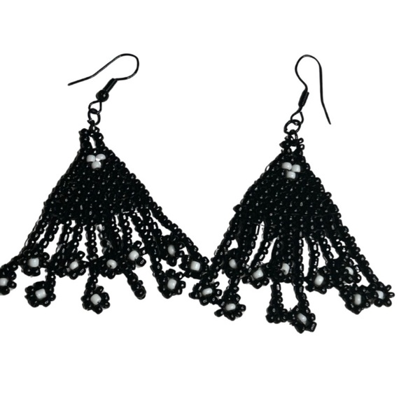 Chic Black and White Beaded Earrings - Picture 3 of 3